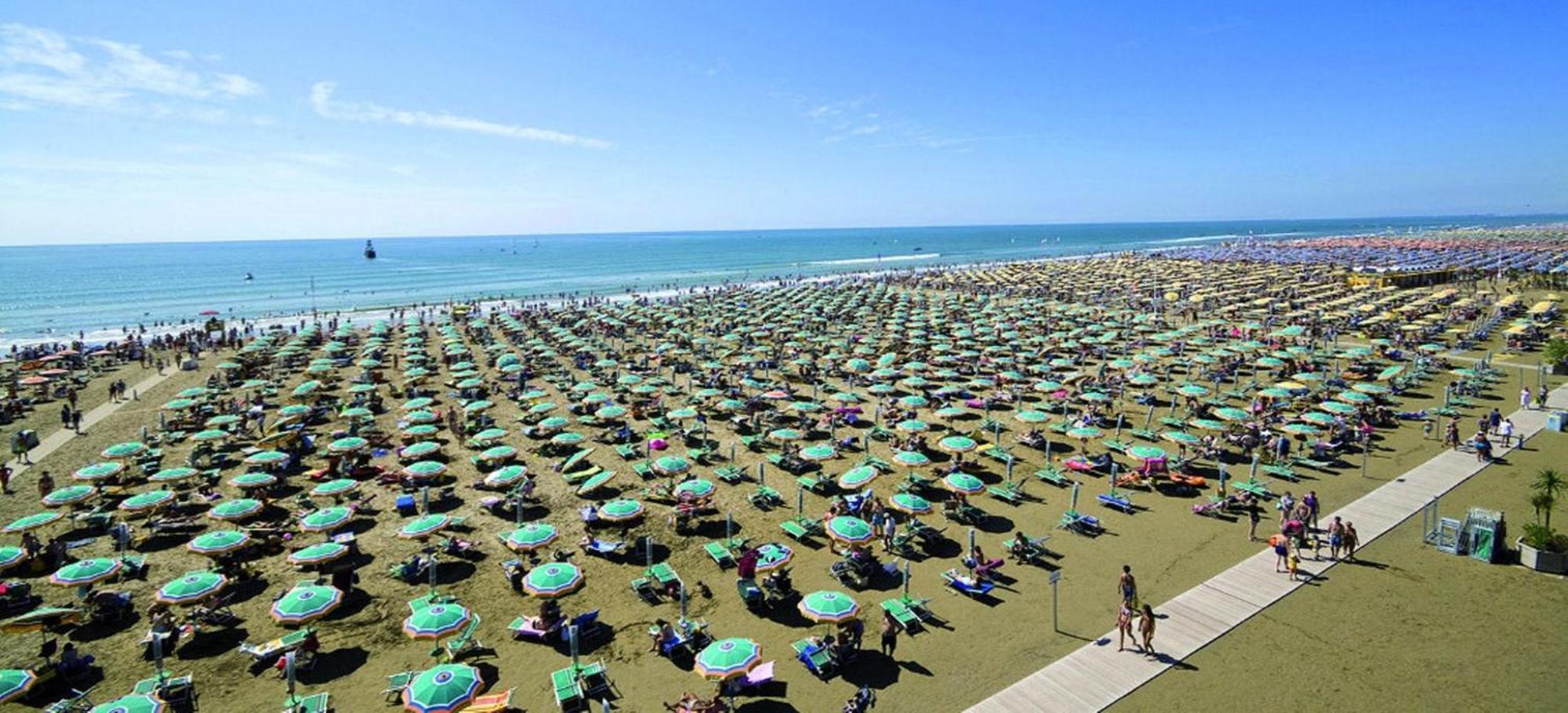 Apartment Enjoy Your Holidays From Magnificent Terrace Bibione