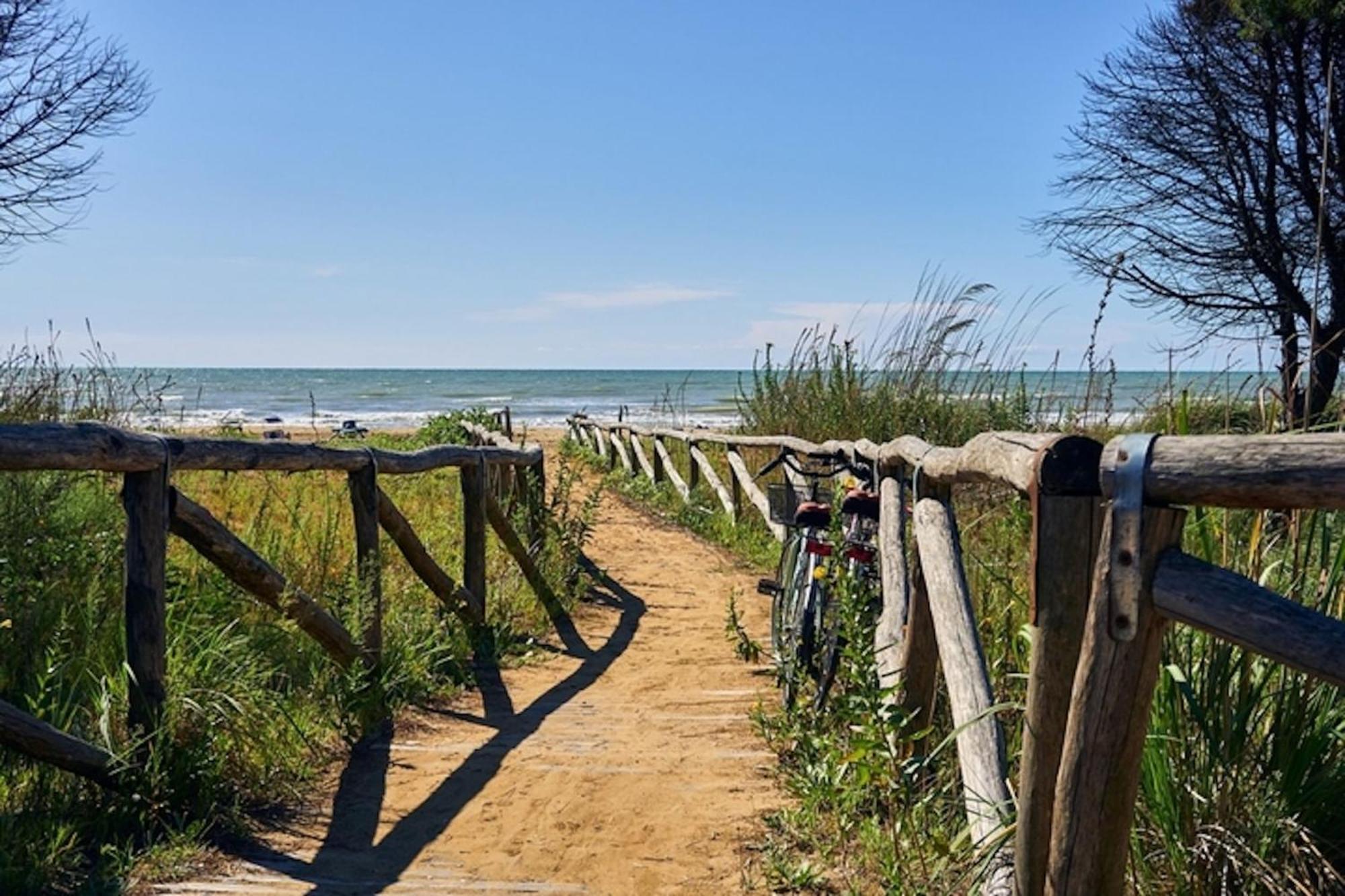 Enjoy Your Holidays From Magnificent Terrace * Bibione